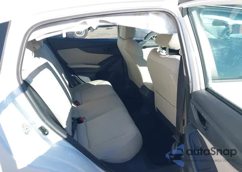 2020 Subaru Impreza 5-Door z USA, uszkodzony, nr VIN 4S3GTAB66L3726073